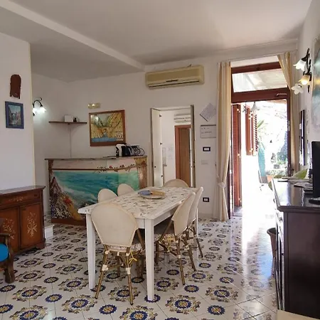 Il Rifugio Di Ela Holiday home *